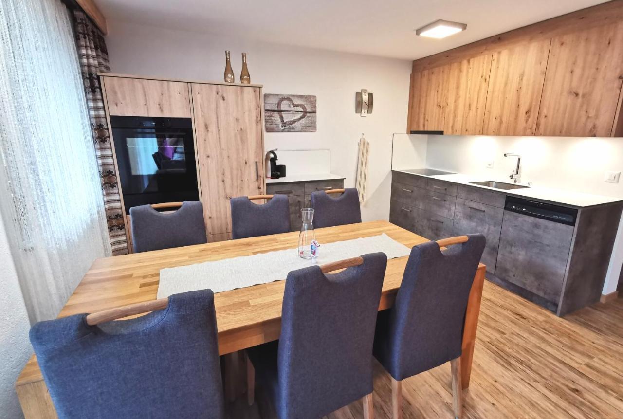 Ferienhaus Adonis Saas-Grund Buitenkant foto